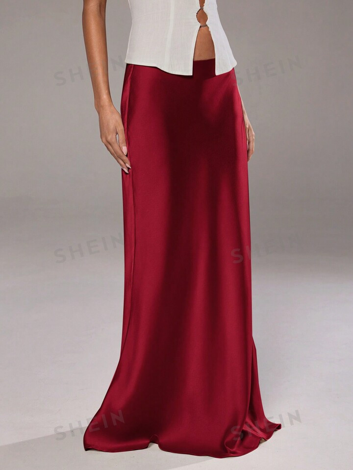 SHEIN Aloruh Ultra-Low Waisted Satin Mini Skirt | SHEIN