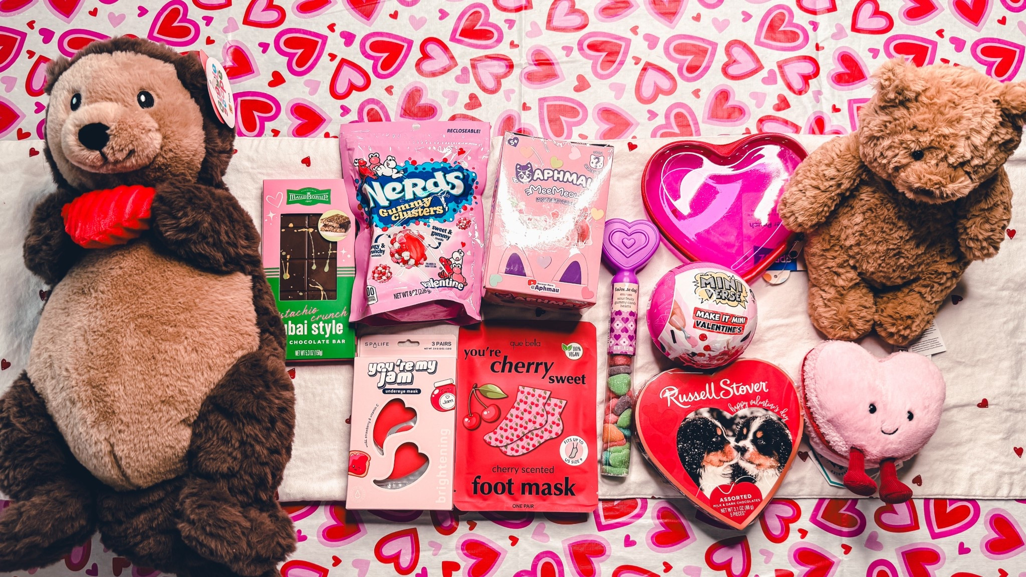 Winnie’s Valentine’s Day loot 

#tweenvalentine #kidsvalentine #valentinesday #valentinesdaygiftideas #valentine 

#LTKKids #LTKSeasonal #LTKmomlife