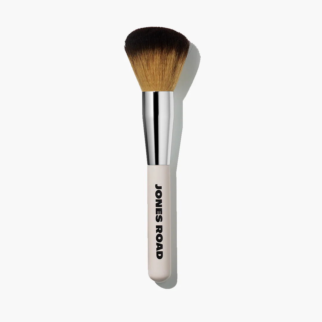 The Face Powder Brush | Jones Road Beauty