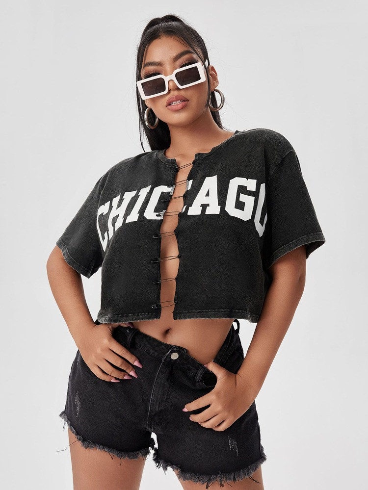 SHEIN Plus Letter Graphic Pin Front Crop Top | SHEIN