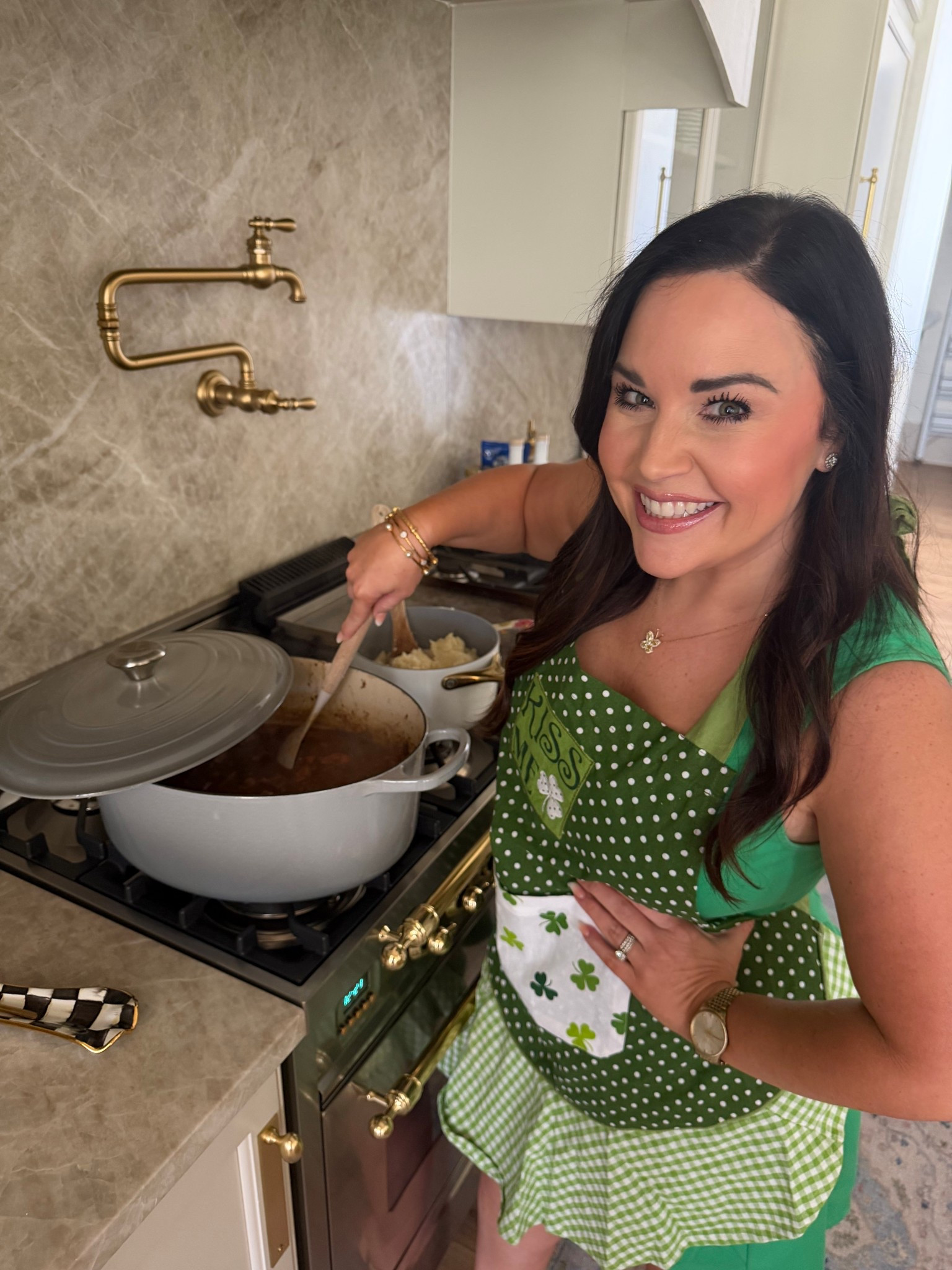 Obsessed with this cute St. Patrick’s Day Apron from Amazon!!

#LTKfoodie #LTKootd #LTKSpringSale
