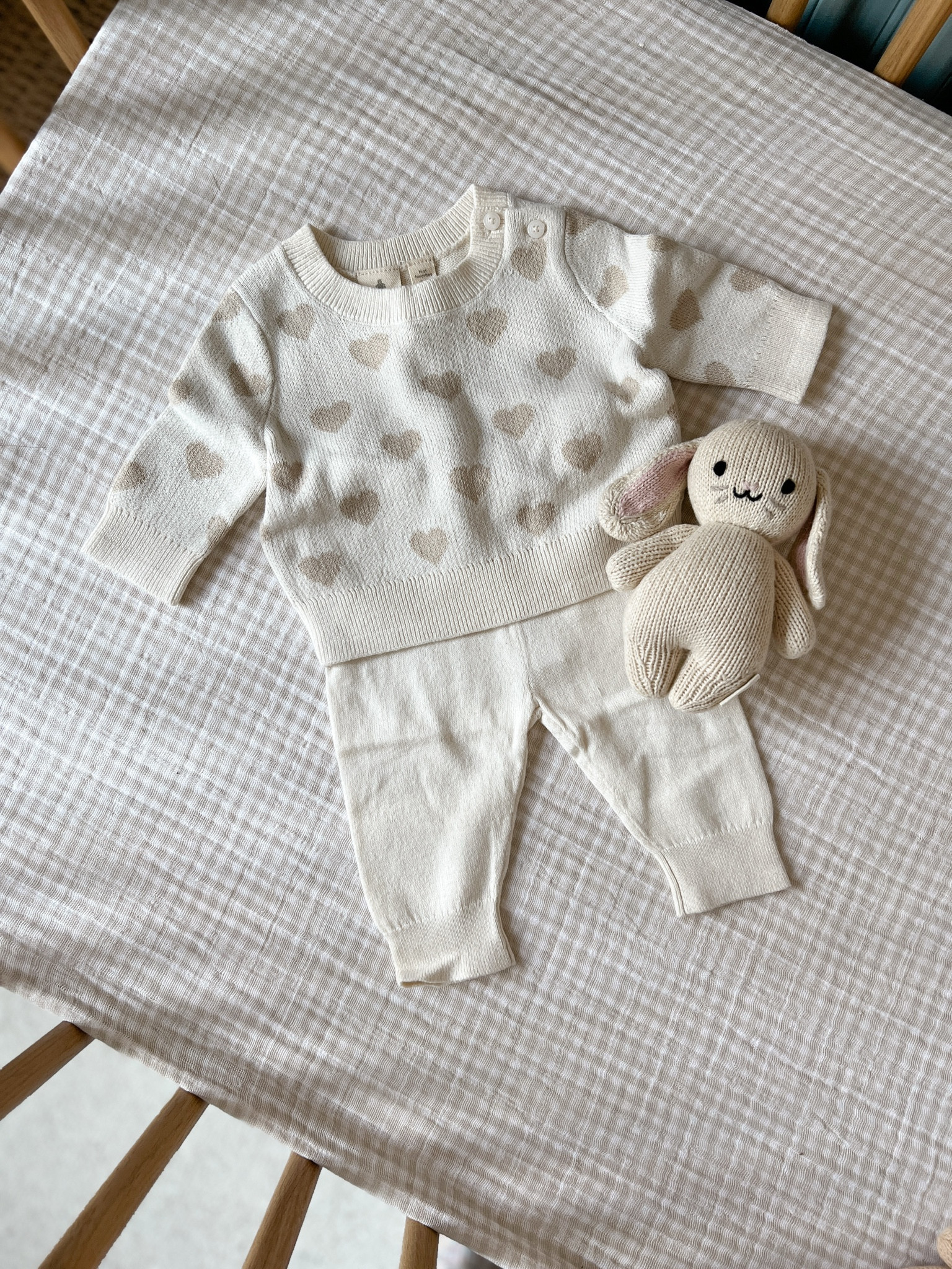 This adorable Valentine’s Day baby outfit stole my heart! I love the neutrals and it works for boys or girls. It’s on sale for 50% off! 

#LTKSaleAlert #LTKBaby