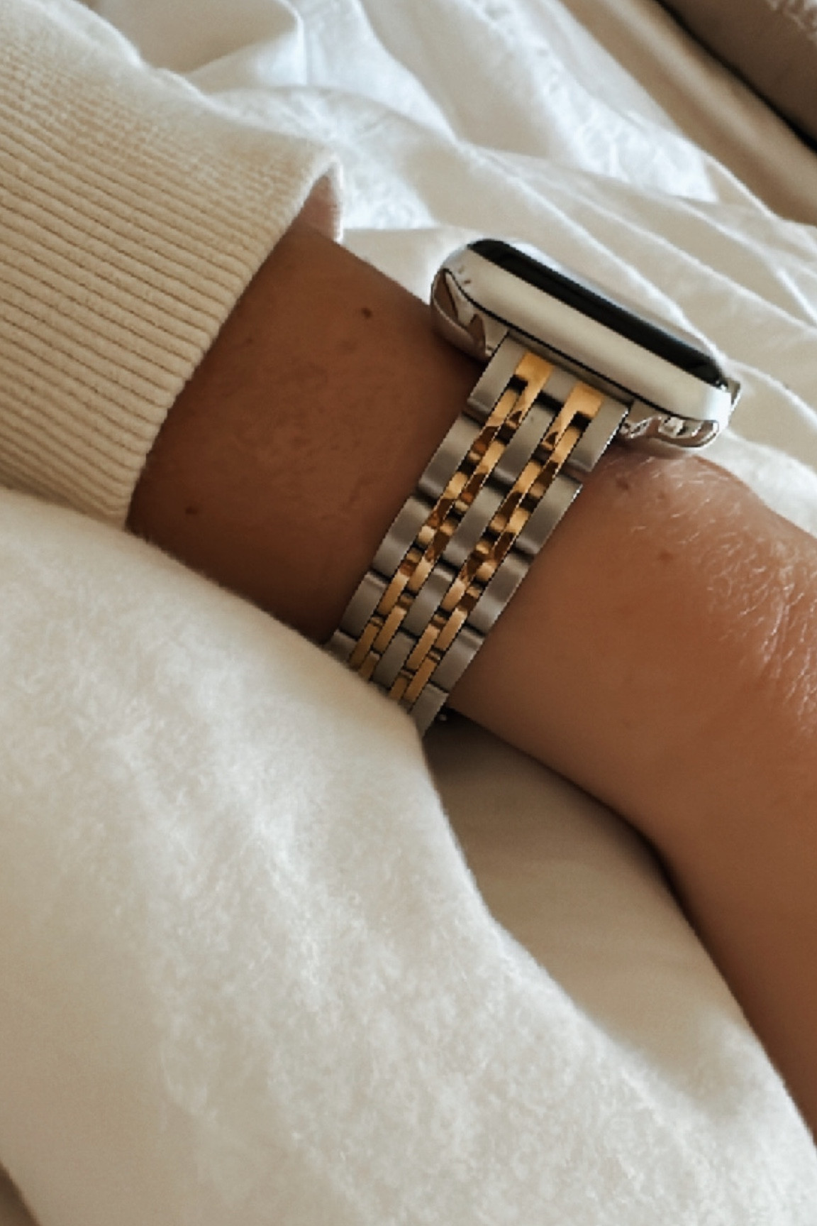 Apple Watch Band 


#LTKstyletip #LTKworkwear #LTKfitness