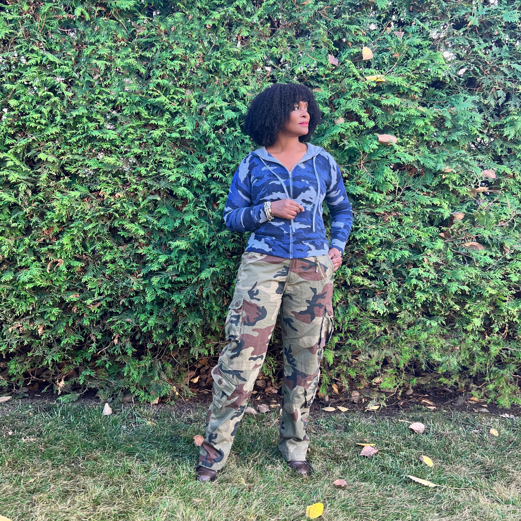 HOW TO WEAR PRINT-ON-PRINT: SLAY IN BOLD PATTERNS 

There's no denying that prints are an instant attention grabber. As a maximalist, I say more is more! So, why stop at one statement piece when you can let prints take over?  

I love mixing similar prints in different colors.  


#LTKstyletip