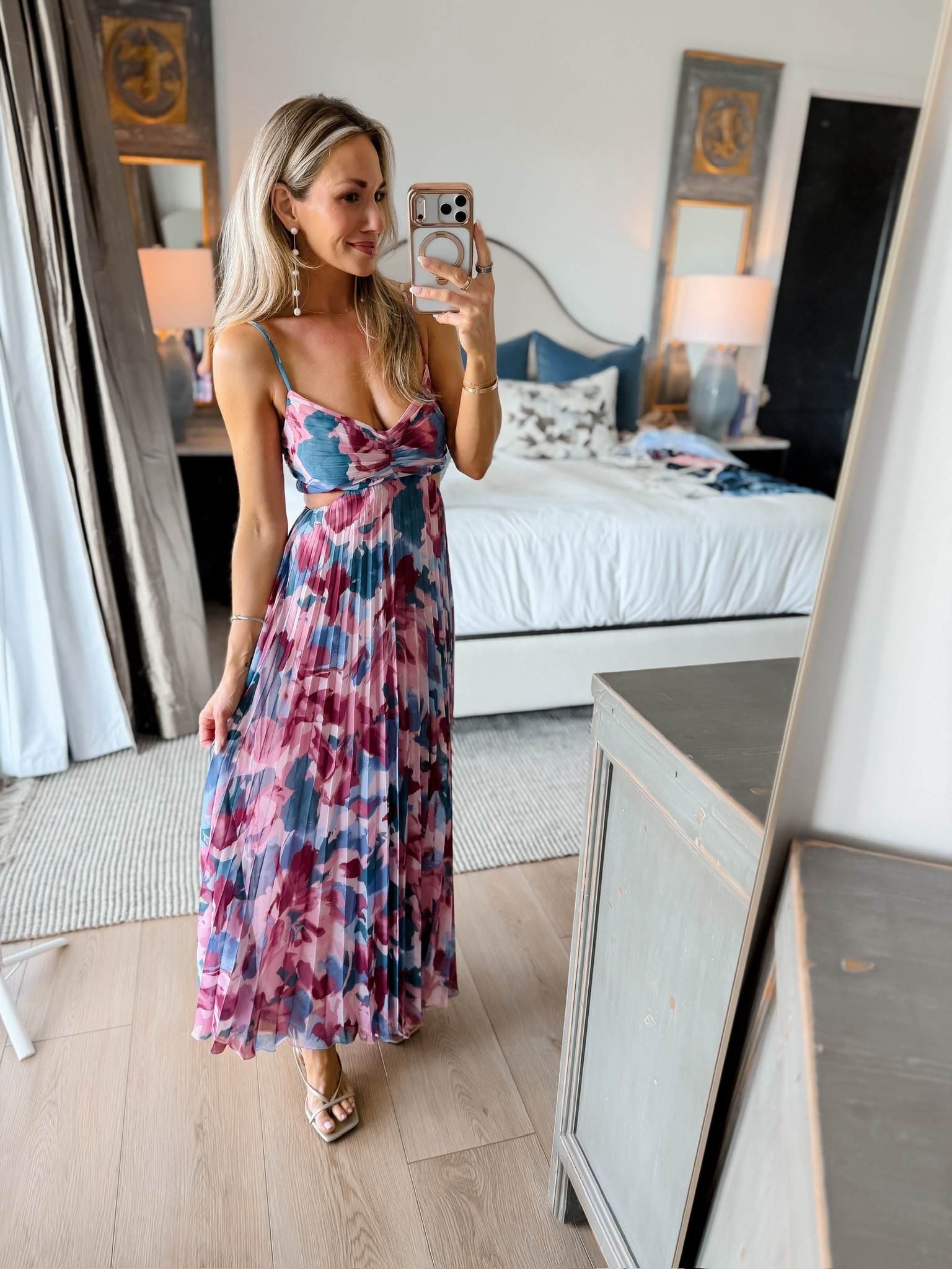 ABERCROMBIE SALE ALERT!
Use code AFLTK for 25% off SITEWIDE!
I’m obsessed with this dress! Stunning for a wedding guest! // I’m 5’3 for reference and wear xs in dresses, xs in tops, and 24 bottoms!

#LTKSpringSale #LTKootd #LTKPetite