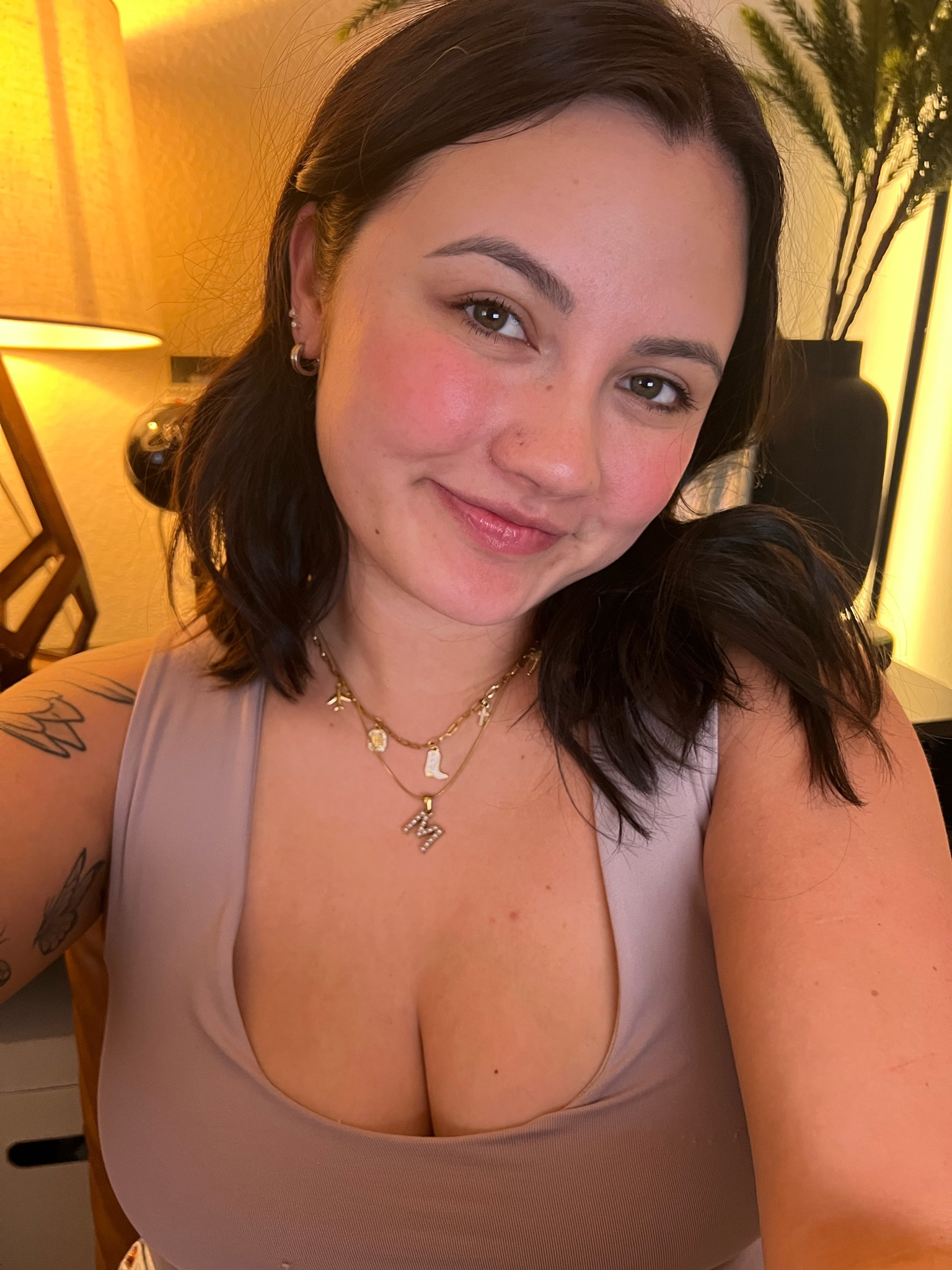 Latest jewelry finds from City + Stars 🫶🏼 DM Them for charm bar help if you’re not in OKC! 