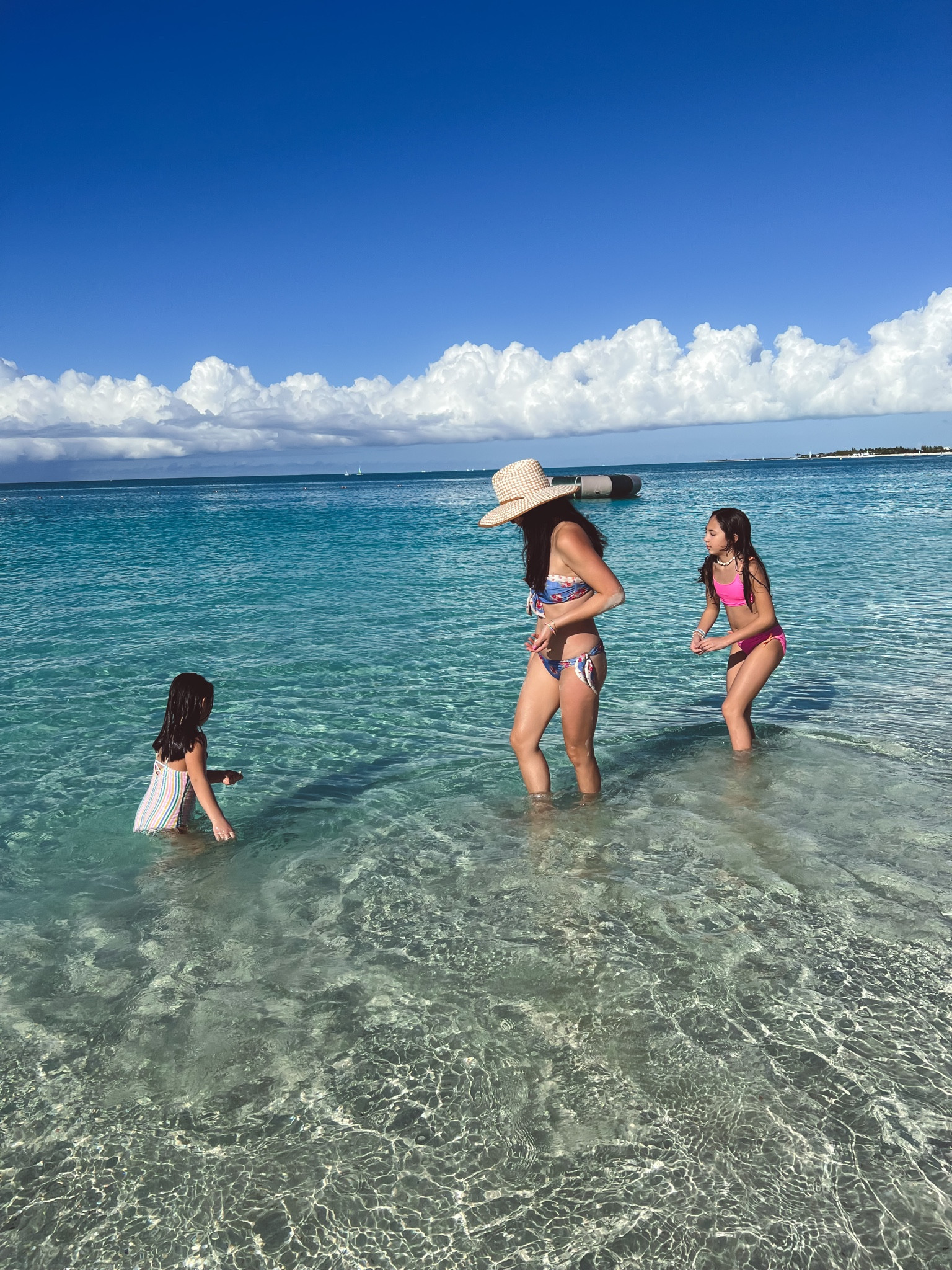 We are in the Turks and Caicos (for the first time) for a few days and are soaking up as much sun as possible! ☀️ I still can’t believe we’re here! It feels like a dream and the kids are loving it so much.

Here are some pics from today 😉 

#LTKtravel #LTKswim