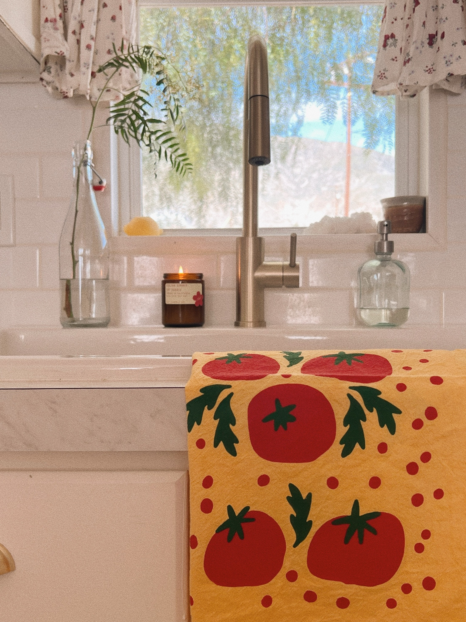 The perfect tea towel for your tomato girl summer 🍅🌼

#LTKSeasonal #LTKsalealert #LTKhome