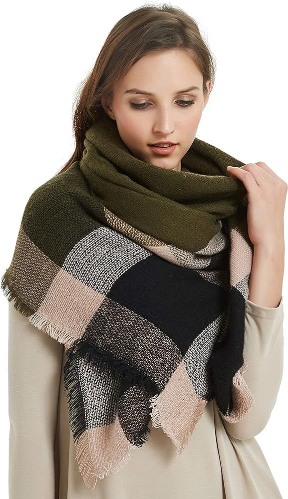 VIVIAN & VINCENT Women's Plaid Blanket Winter Scarf Warm Wrap Oversized Shawl Cape | Amazon (US)