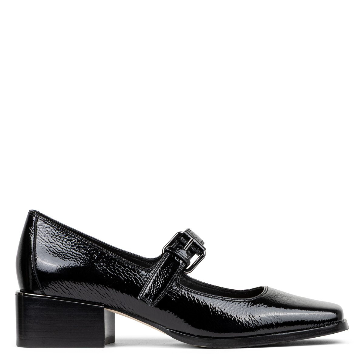 AMIYA | Donald Pliner