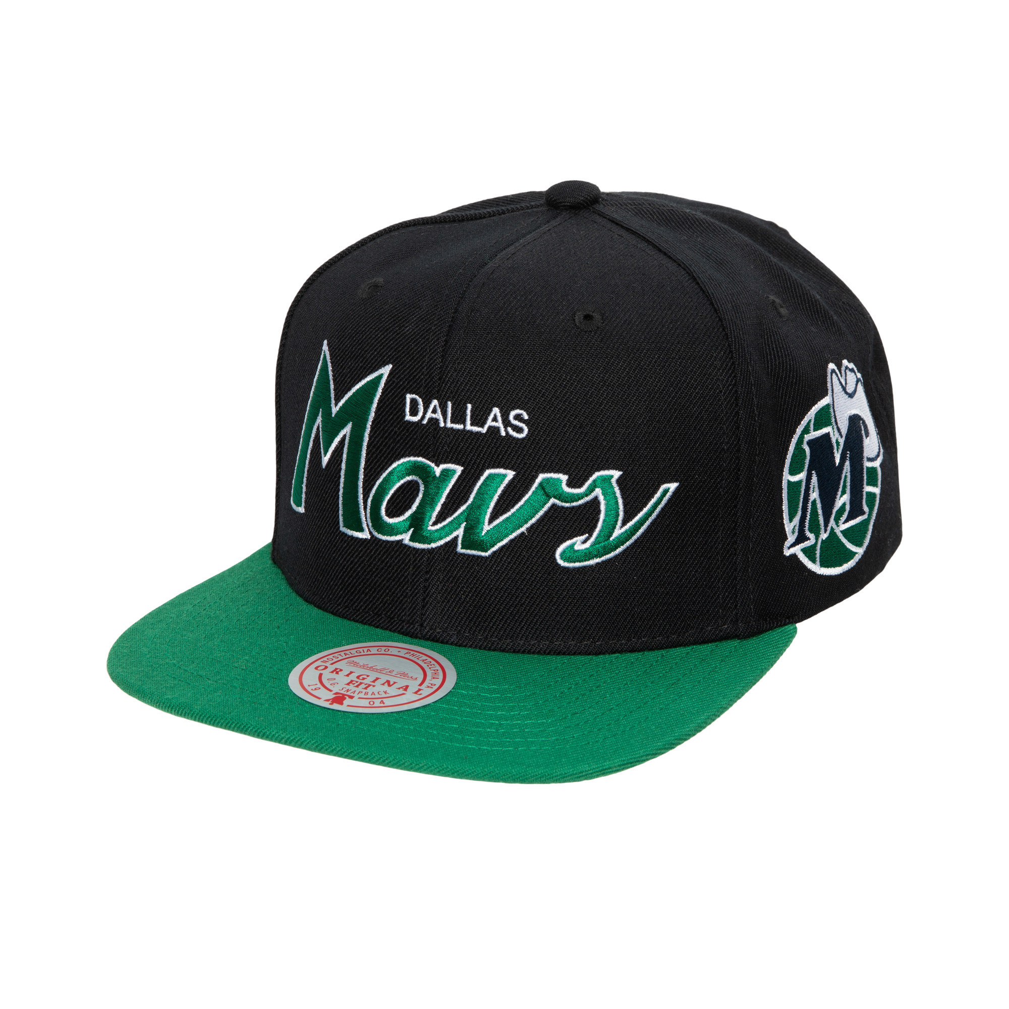 Men's Mitchell & Ness Black Dallas Mavericks Hardwood Classics MVP Team Script 2.0 Snapback Hat | Fanatics