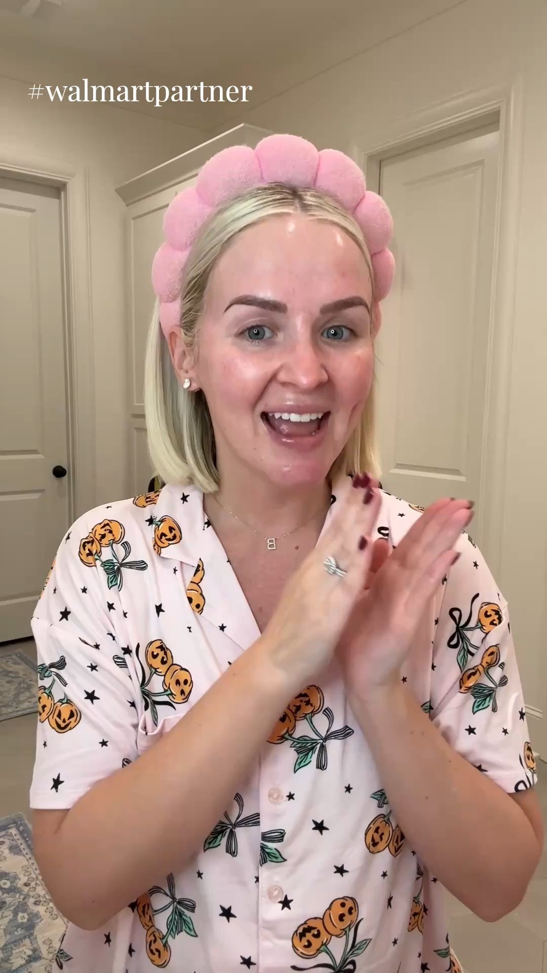 #walmartpartner #walmartstyle @walmart @walmartstyle 

The affordable skincare I’ve been using daily for OVER a year 🙌🏼 Only available on Walmart.com where there’s more than what you’ll find in store!