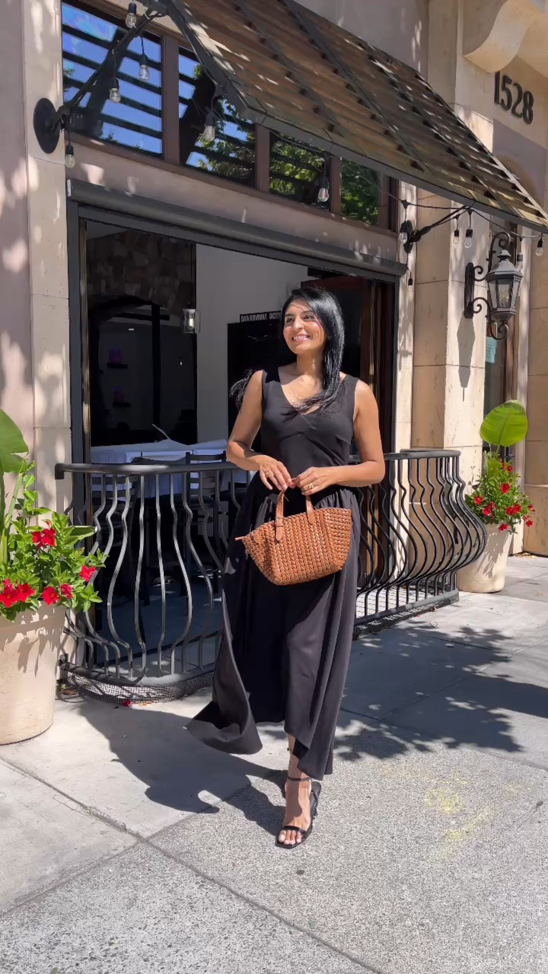 Black + Brown = Timeless combo 

#LTKSeasonal #LTKStyleTip #LTKFindsUnder100