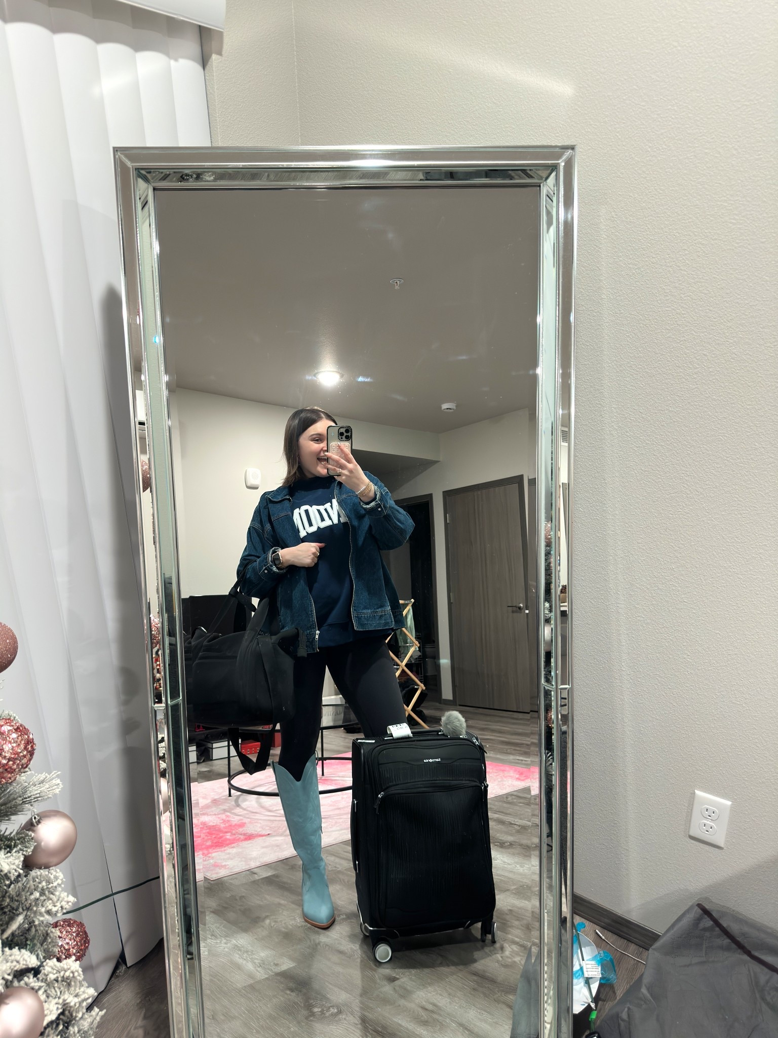 Travel outfit for Austin! Love a good comfy look for the airport ✈️

I’m wearing a L sweatshirt and jacket, size 8 leggings and size 9 boots 

#LTKSeasonal #LTKMidsize #LTKTravel