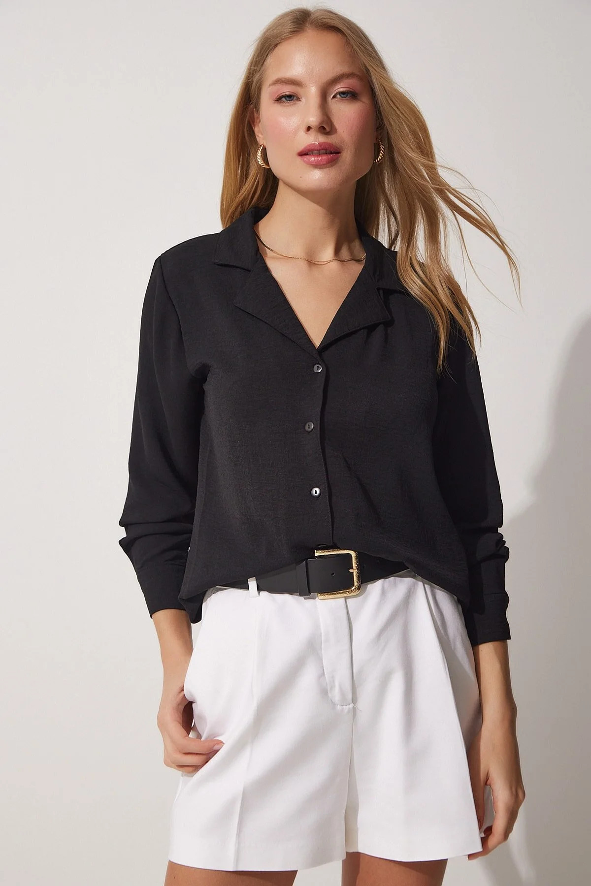 Happiness İstanbul Hemd - Schwarz - Regular Fit Fast ausverkauft | Trendyol DE