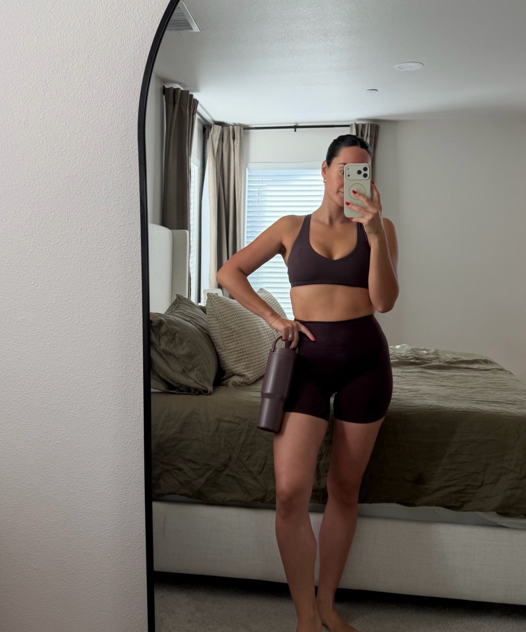 I love a monochromatic moment! This is one of my favorite work out sets that I wear on repeat. I always feel like THAT GIRL in Oner Active.

#LTKfitnessgoals #LTKmomlife #LTKootd