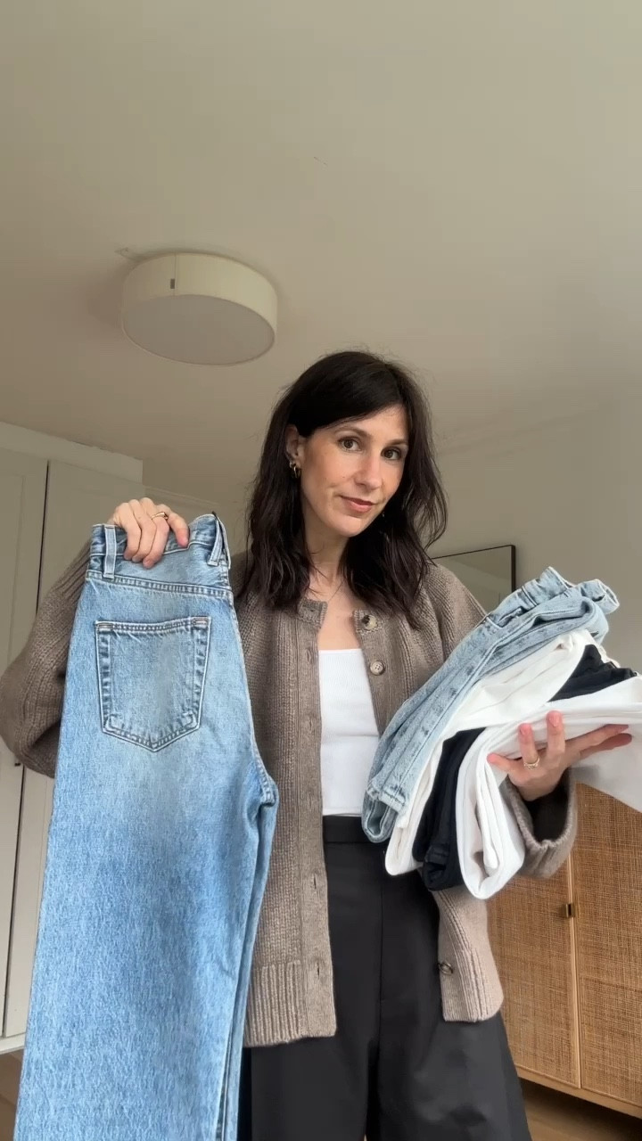 Which pair of jeans do you love most from 1-5? Decided to do a little denim upgrade (from @netaporter ofc 😍) and I’m having a hard time choosing a favourite - this edit is just… 😮‍💨

Wearing all styles in size 26

#LTKVideo #LTKStyleTip