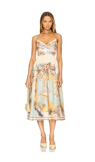 Image 1
    , currently selected
  Image 2
    , currently selected
  Image 3
    , currently sel... | Revolve Clothing (Global)