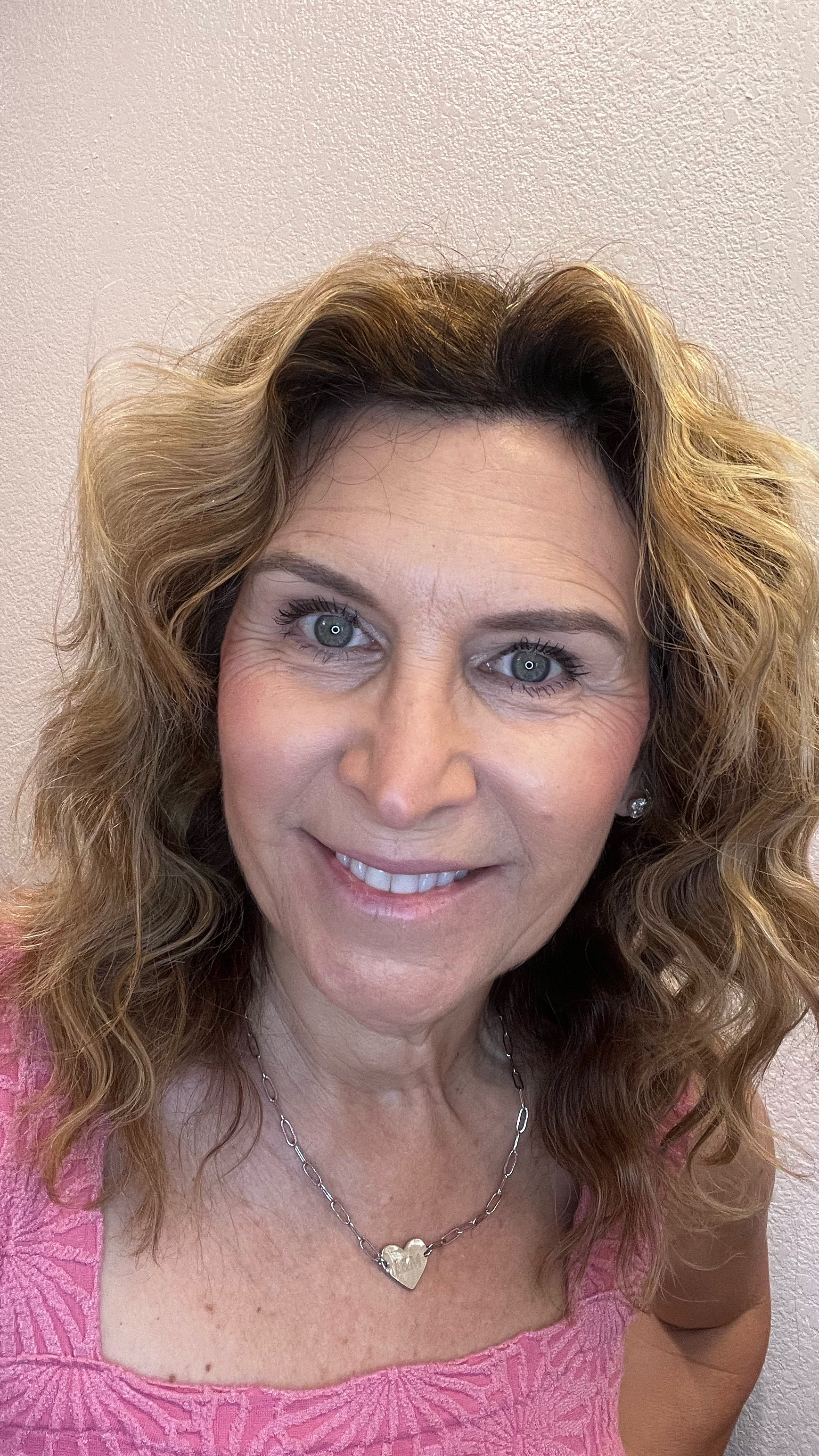 Summer hair! Perfect for those hot and humid days. 

#LTKBeauty #LTKFindsUnder100 #LTKOver40