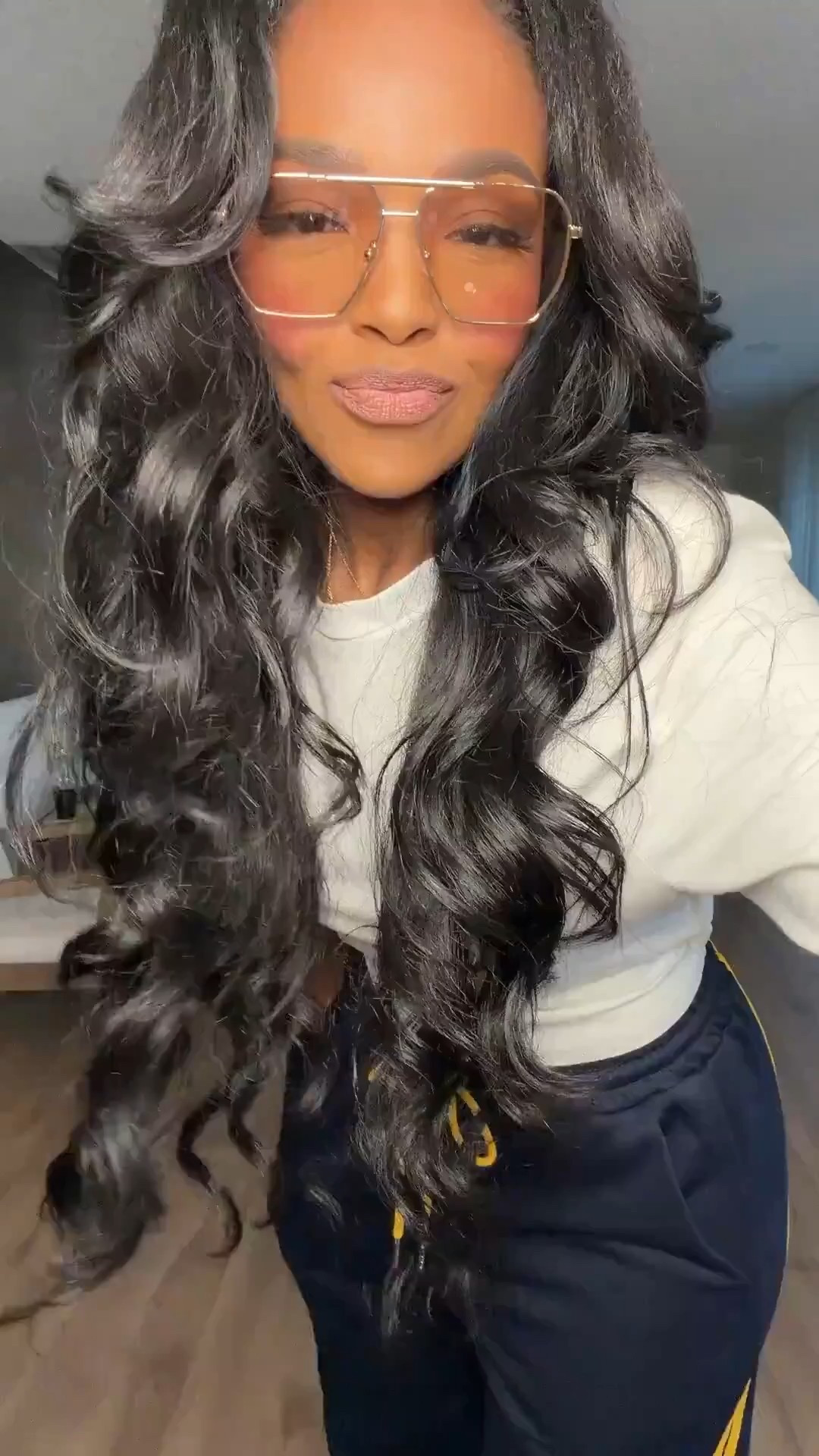 These track pants are the definition of comfy-cute. Soft, relaxed, and effortless, they give that elevated off-duty vibe while still being practical enough for real life. Paired with a simple white tee, this is the kind of set you’ll throw on constantly for lounging, quick errands, or travel days — which means the cost per wear drops fast.

Perfect for:
• Lounging at home
• Coffee runs
• Travel days

📏 Sizing:
Top: Small
Pants: Small

Measurements:
5’4” · 138 lbs · 34D · 27” waist · 40” hips

Tap to get details.

Sporty lounge pants outfit, cozy off-duty style, elevated loungewear looks, casual everyday outfits, found it on Amazon.

Follow me on Instagram and YouTube @kirasfashionfinds

#LTKootd #LTKPetite #LTKdayinmylife