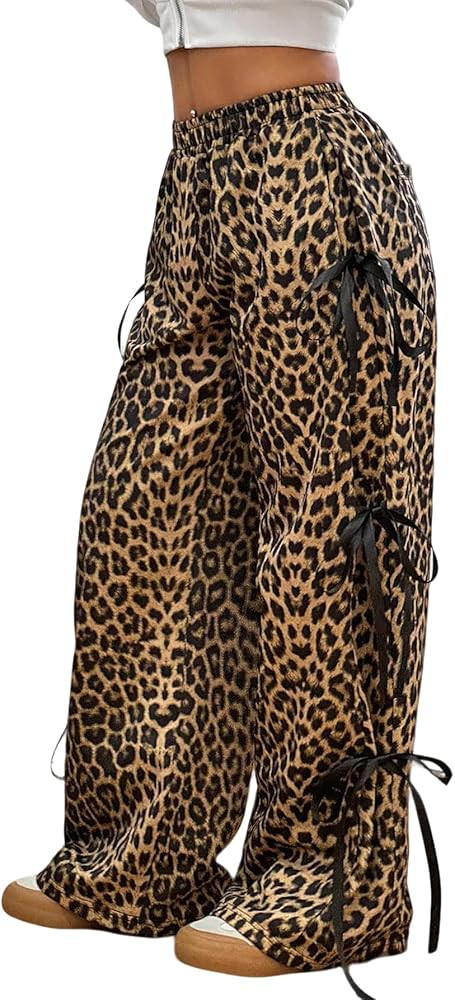 Verdusa Women's Baggy Sweatpants Elastic Waist Casual Bow Wide Leg Pants with Pocket Y2K Going Ou... | Amazon (US)