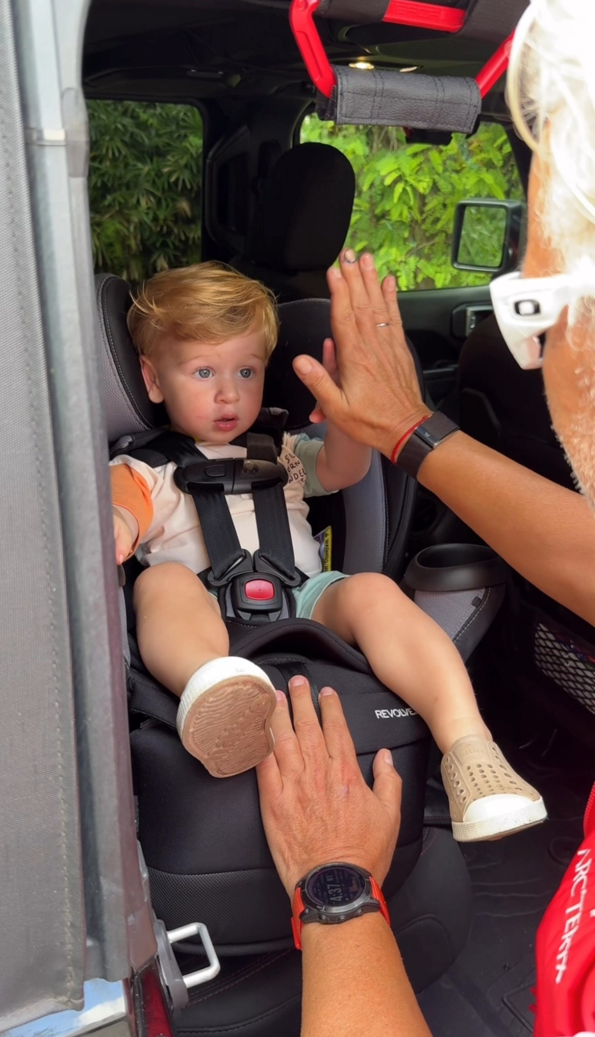 #ad The @target Car Seat Trade-In Event is here through 10/4! Bring in an old car seat to recycle and receive a 20% off coupon to use towards a new car seat, stroller and select baby gear! We absolutely love the @evenflobaby products in our household so I picked up another Revolve360 Extend car seat for my dad’s car when I turned in Hudson’s old car seat! It’s comfortable, functional and makes our lives so much easier with its rotating feature. I’ve raved about it since Hudson was 9 months old! Evenflo is the industry originator and makes parents lives better and your little ones’ lives more comfortable with their amazing products! I’m linking my favorites here. @target @evenflobaby #ad #TargetPartner #targetstyle #targetbaby #targetmom 