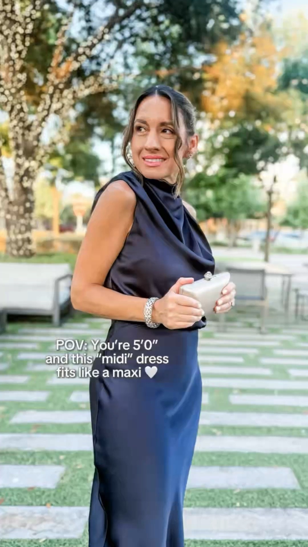 5’0” petite-friendly length 🤍

A “midi” that reads more like a maxi on me

And it comes in multiple colors 🤍

Wedding guest season = solved

The kind of dress you can wear to
weddings all year long

🤍

Satin + navy = such a pretty wedding guest combo

Paired it with Sam Edelman block heels. They are my go to for date nights and weddings. Extremely comfortable for a heel.