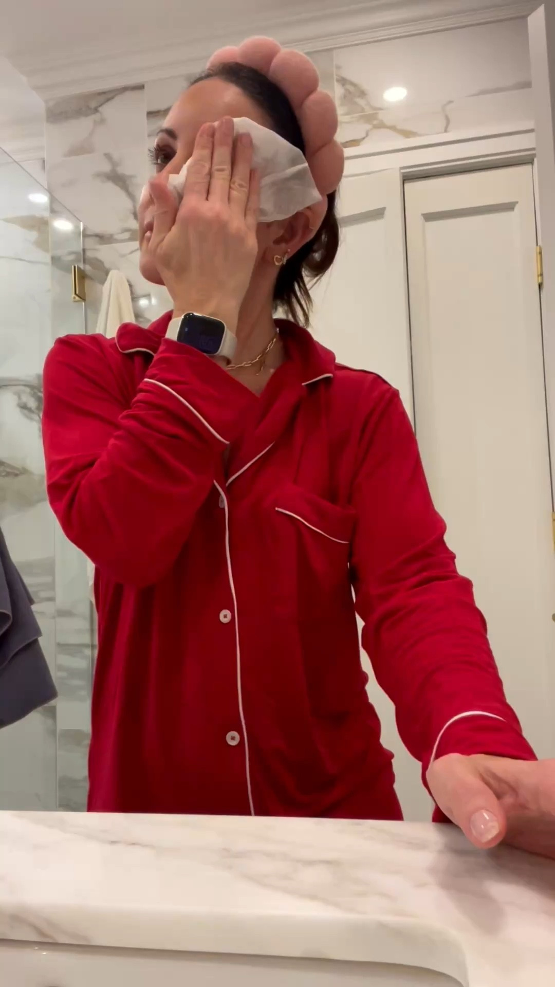 Romanticizing my nighttime skincare routine  

#LTKselfcare #LTKBeauty #LTKdayinmylife