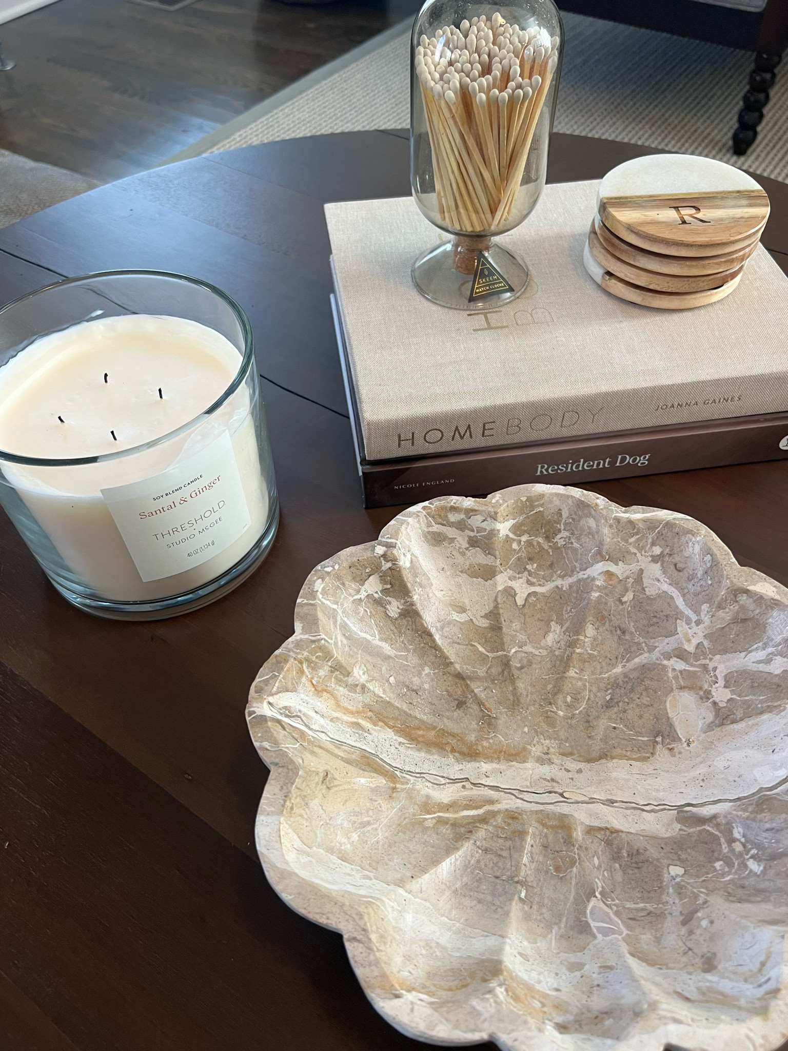 Coffee Table Decor

#LTKHome #LTKStyleTip