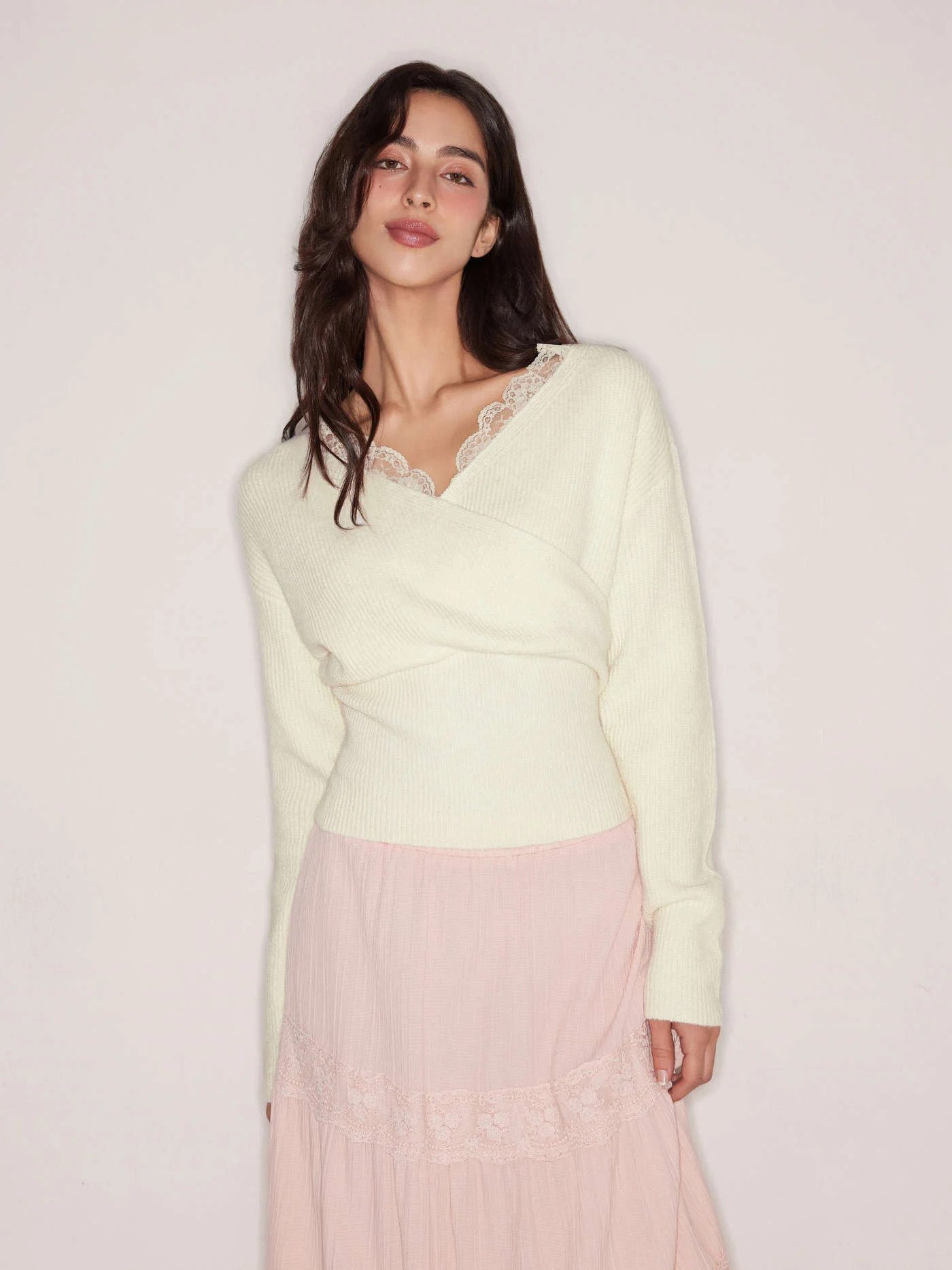 Knit V-neck Solid Lace Trim Wrap Long Sleeve Top | Cider
