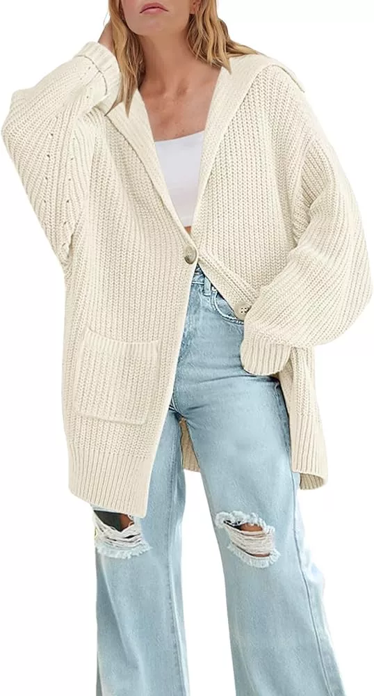 AUTOMET Womens Fall Sweaters Cardigan 2023 Open Front Oversized Button  Lightweight Cardigans V Neck Loose Knit Outwear : : Clothing,  Shoes 