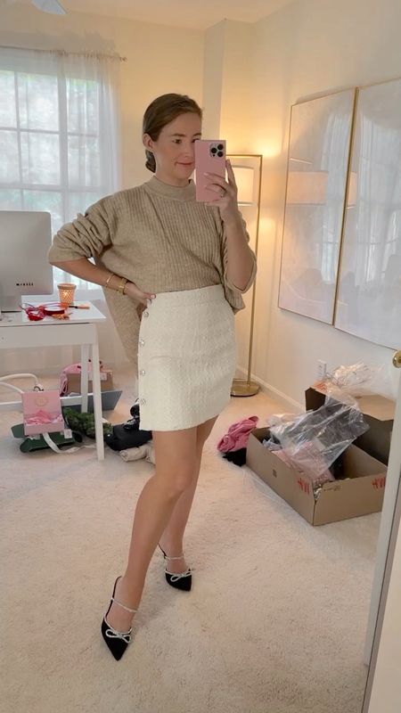 H&M try on! This skirt is stunning with the embellish detail, perfect to pair with a black turtle neck. Sweater is oversized and cozy, great for a night in. 

#LTKHoliday #LTKbeauty #LTKSeasonal