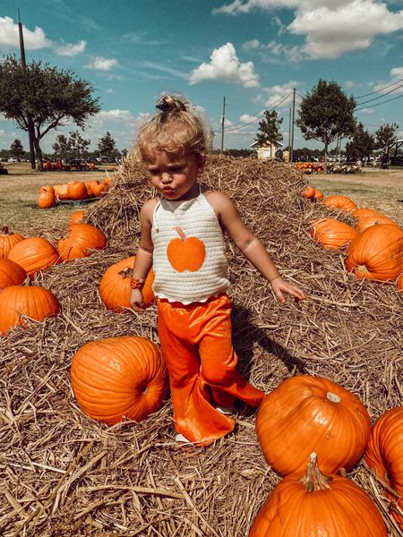 Kinsley got so many compliments on her pumpkin patch outfit. 
#toddler #toddlerpumpkinpatchoutfit #babypumpkinpatchoutfit #spookyseason #falloutfit 

#LTKHalloween #LTKbaby #LTKSeasonal