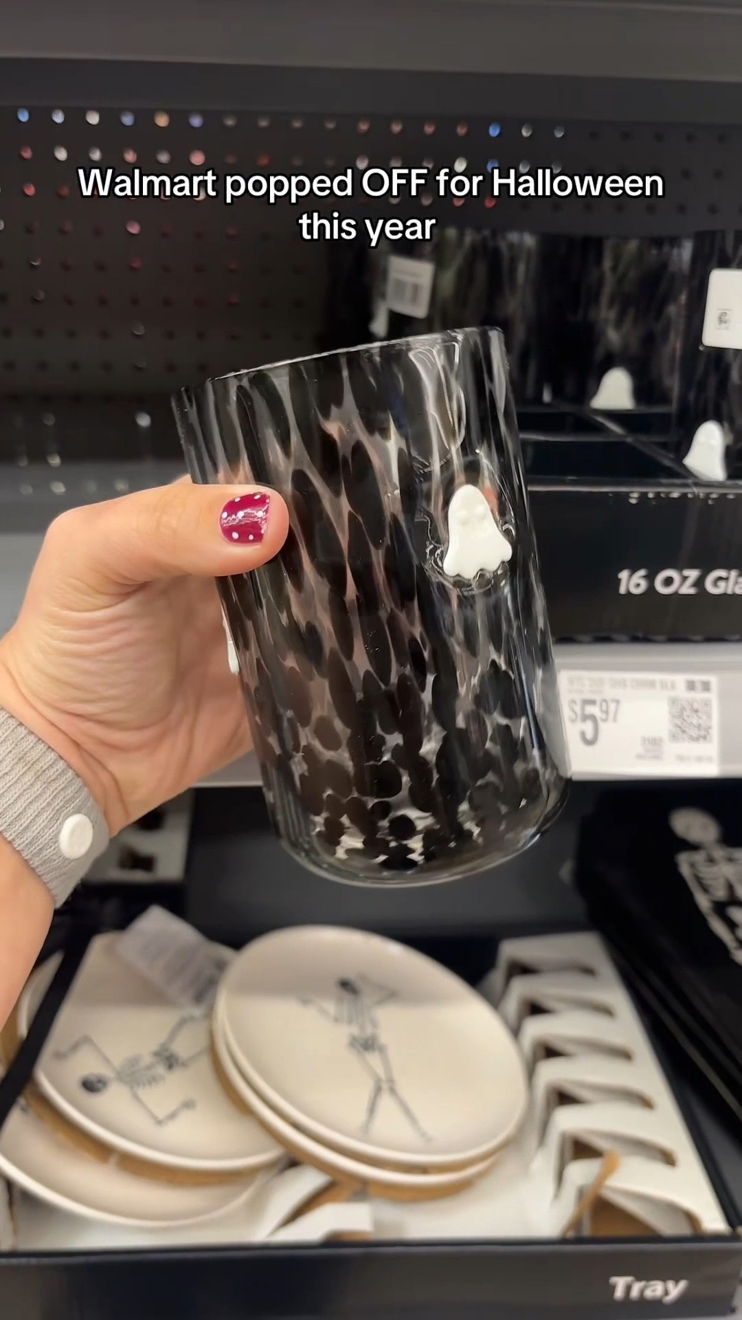 Walmart has ALL the Halloween finds this year 👀👏🏼

#LTKFindsUnder50 #LTKSeasonal #LTKHome