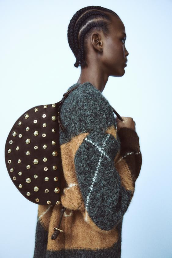 STUDDED SHOULDER BAG | Zara US