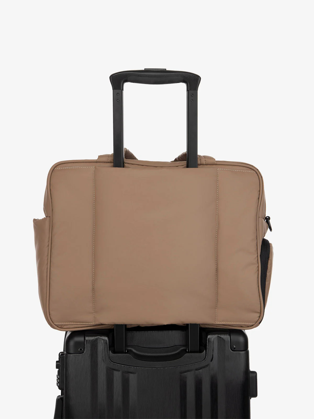 Luka Duffel in Copper | CALPAK Travel