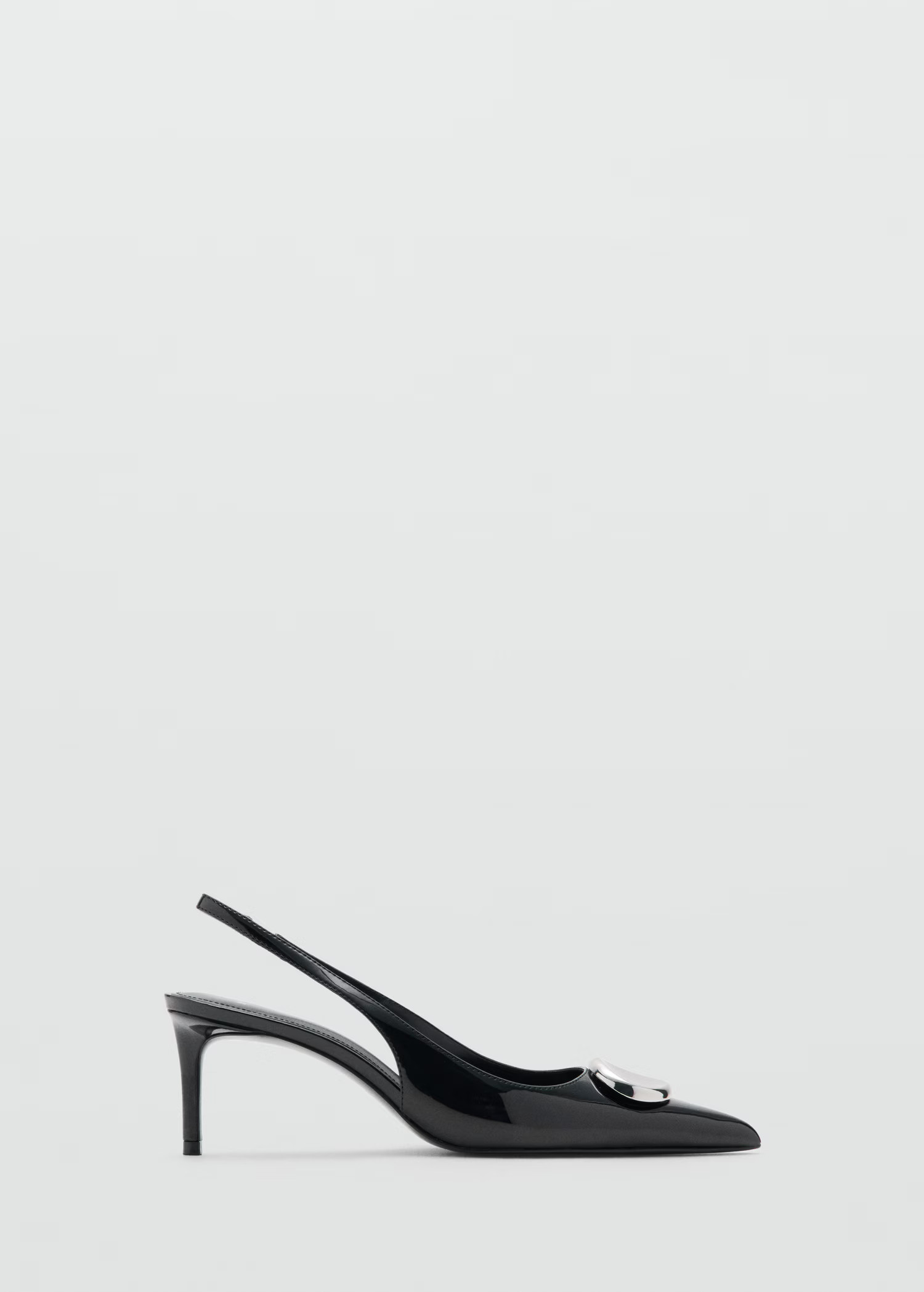 Patent leather high-heeled shoes with metal detail | Mango (US/MX/AU)