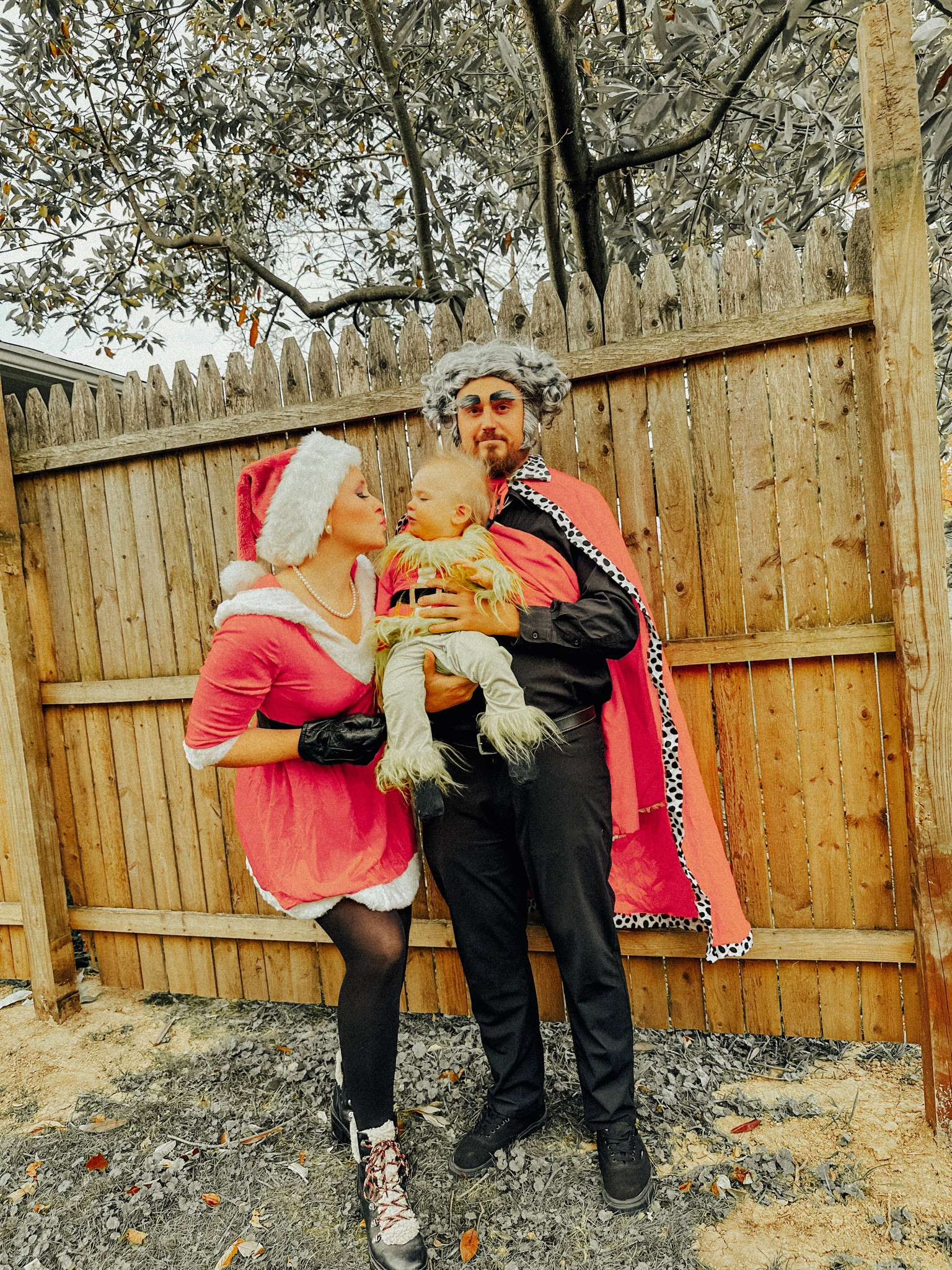 You’re a mean one, Mr Grinch 😘 Halloween/ family/ costumes/ adorable/ funny/ grinch/ Martha may whovier/ mayor Augustus 

#LTKSeasonal #LTKFamily #LTKHoliday