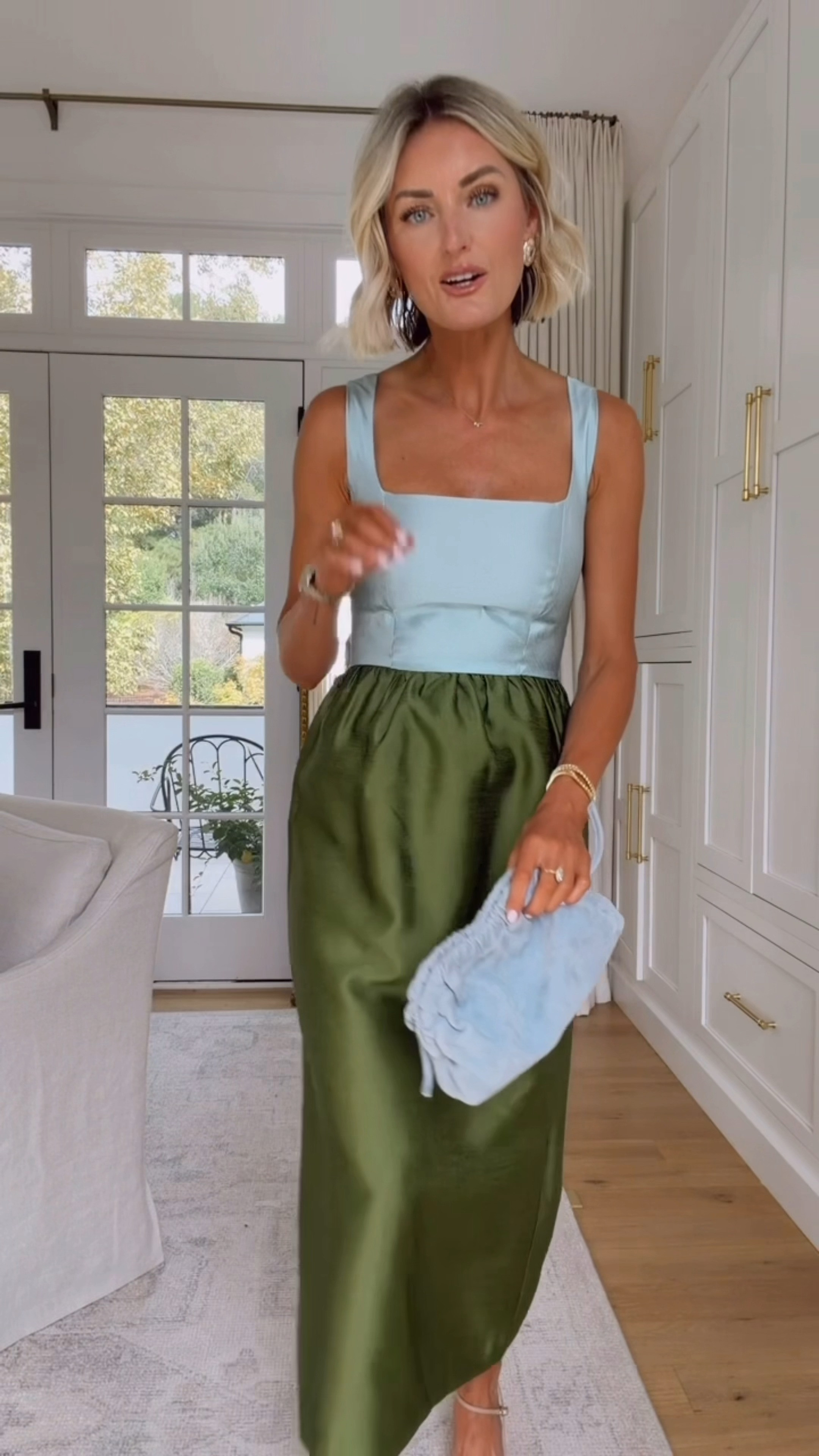 I have been obsessed with this dress since I tried it on in New York a few weeks ago! I love the color block, and the shape is so flattering! 

Loverly Grey, Tuckernuck, fall wedding guest dress, cocktail dress, wedding guest dress, formal dress 

 #LTKSeasonal #LTKWedding