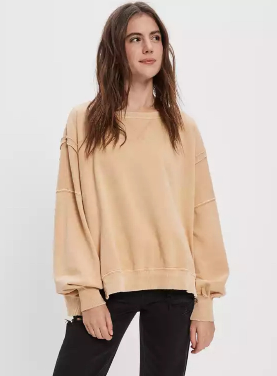 These hoodiessss 🤩 

#Aerie
#womens
#hoodies
#casual

#LTKfit #LTKsalealert #LTKunder50