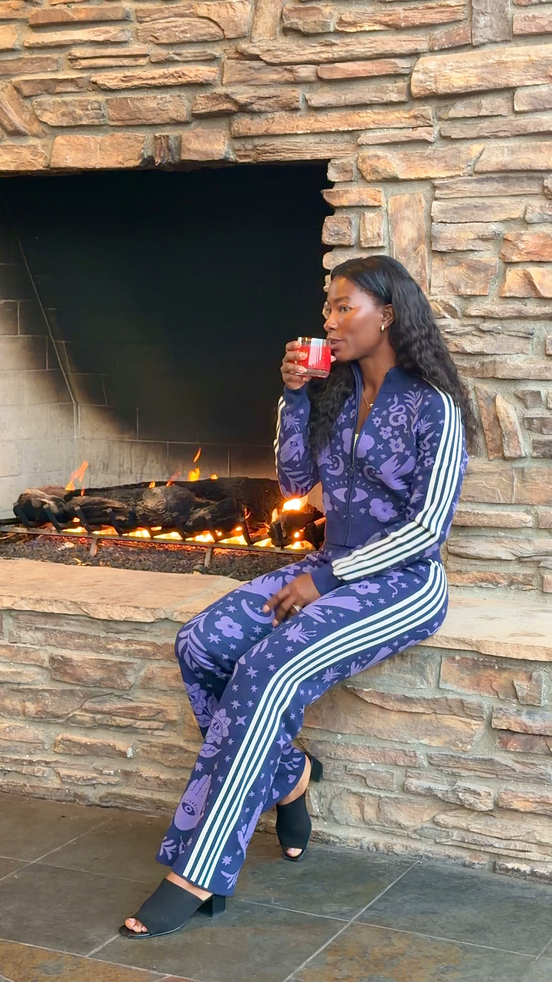 Beautiful dinner with my @Spiritual Gangster family!! How cute is this matching lounge set? Love the stripes down the side. It also has a slight texture to it - the perfect lifestyle piece. 

Workout lifestyle set, matching set 

 #LTKActive #LTKootd #LTKfitnessgoals