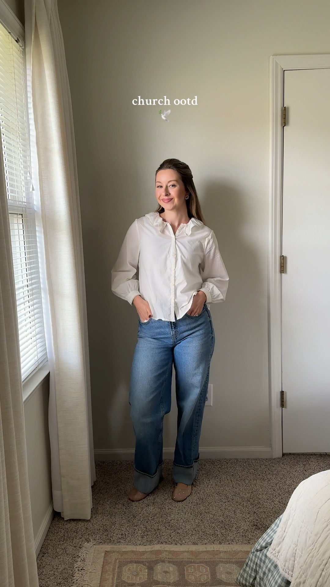 Church outfit 🕊️
Wearing an XS in the top and 2 in the jeans.