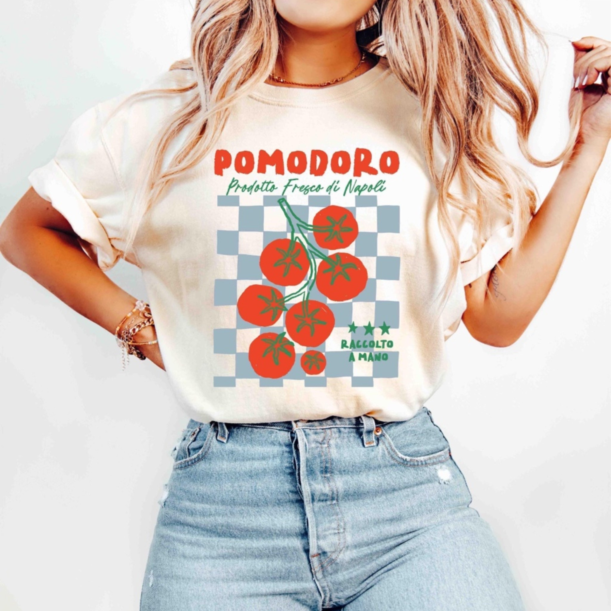 Cute little Etsy tomato tee roundup! 
.
.
#etsy