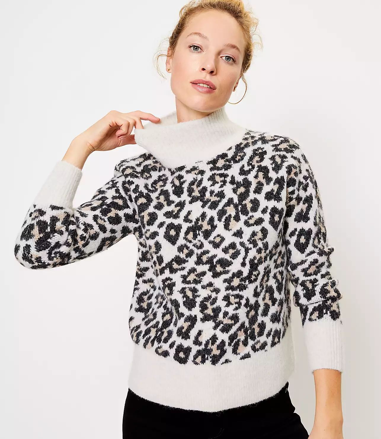 Leopard Print Turtleneck Sweater | LOFT