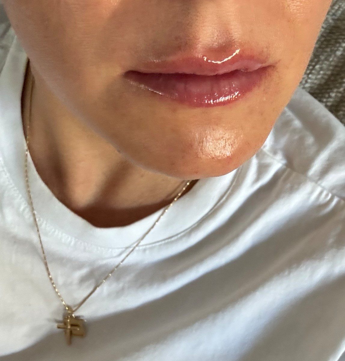 Holy lip plumper 10/10 kissable Valentine’s Day lippie 