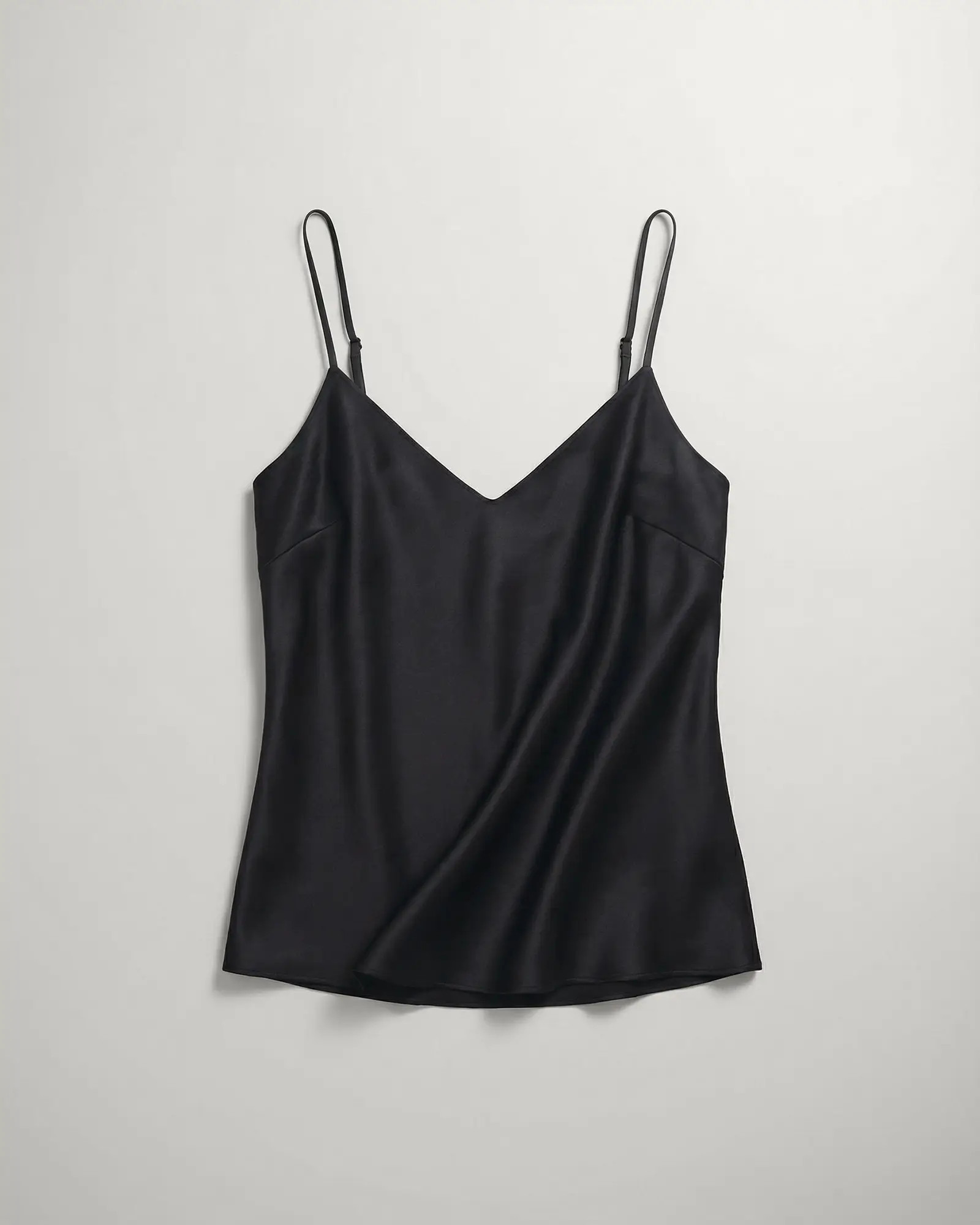 Washable Stretch Silk V-Neck Cami | Quince