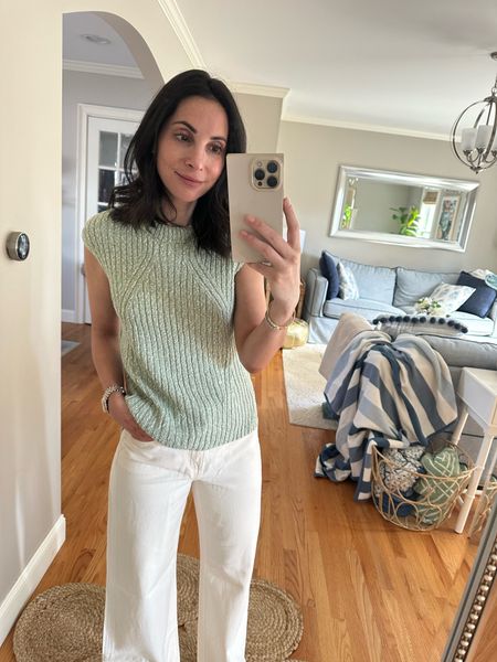 Xxs in sweater 
24 in jeans 


#LTKstyletip #LTKfindsunder50 #LTKsalealert