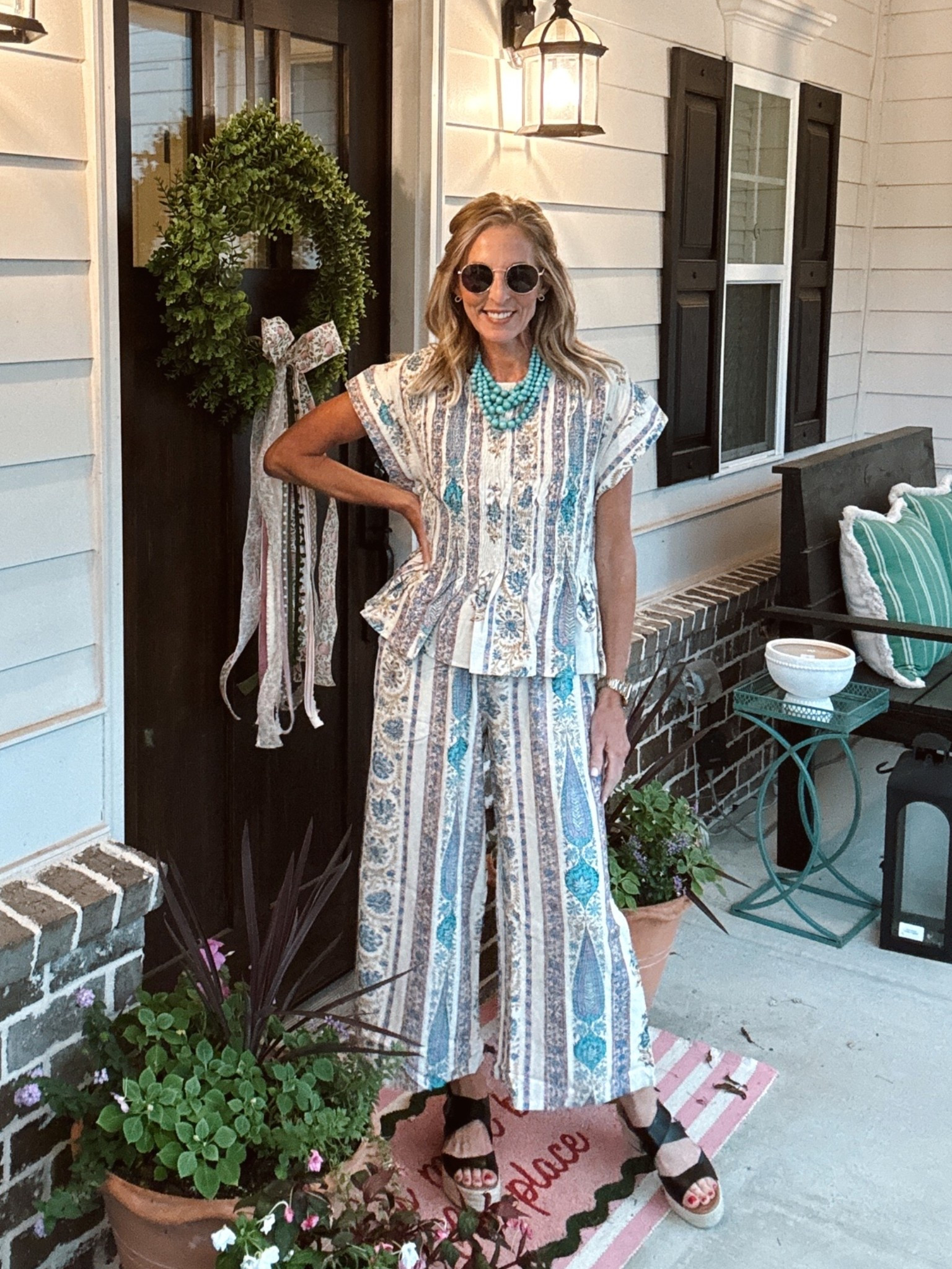 What kind of teacher are ? Three teacher styles. One boutique. Which one are you?
Comment FUN for all links 

Whether you’re a casual classroom girl, love a little boho flair, or always reach for a polished dress, Willow Tree has the cutest back-to-school styles.

Use code LIGHTANDLIFESTYLE15 for 15% off your one-time purchase through the end of the month.

Tell me in the comments… Casual, Boho, or Dressy?

⸻ @The Willow Tree 

teacher outfits, teacher style, back to school outfits, classroom fashion, boutique fashion, casual teacher outfit, boho teacher style, teacher dresses, teacher wardrobe, workwear for women, fall transition outfits, boutique clothing, classroom style inspiration, comfortable teacher outfits, elevated everyday style