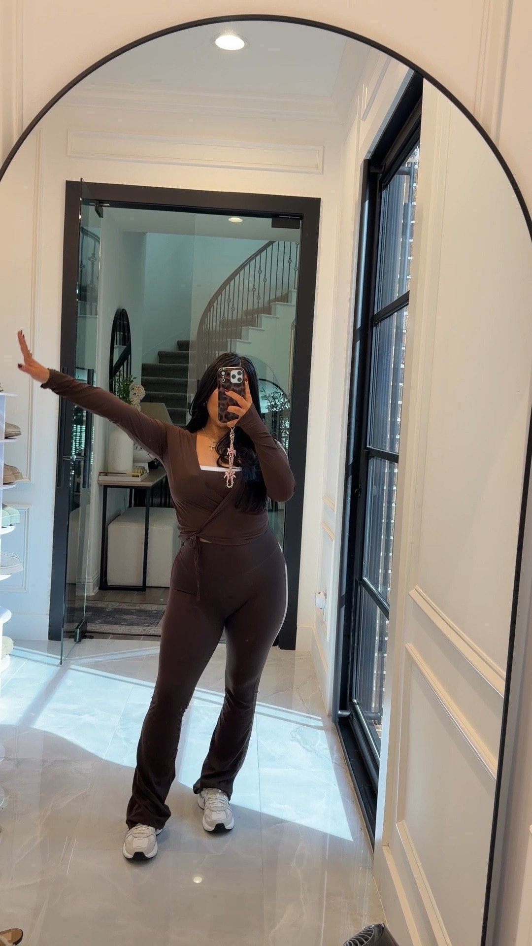 Walk ootd 

Walk outfit 
Leggings sneakers 
Nike sneakers 
Postpartum 
Amazon finds 

#LTKSaleAlert #LTKFindsUnder50 #LTKActive