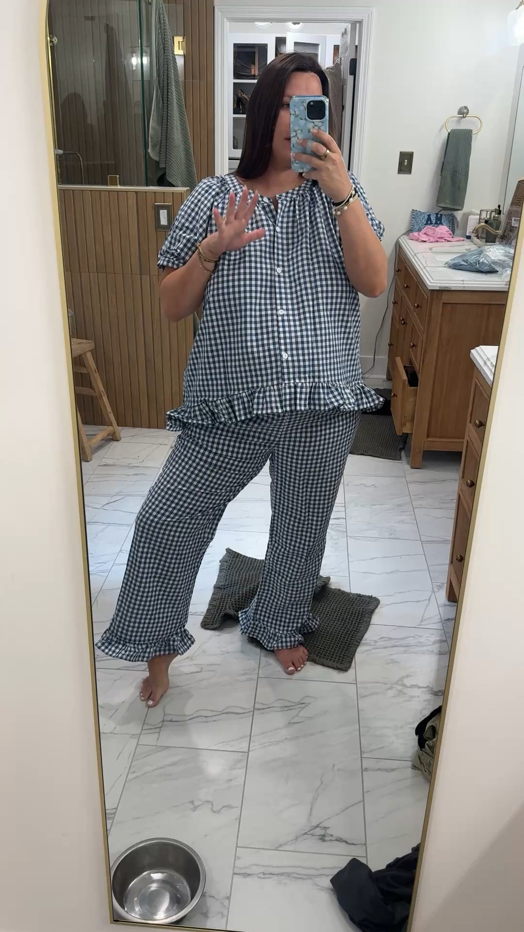 These gingham Amazon pajamas!! 

#LTKmomlife #LTKgrwm #LTKBump